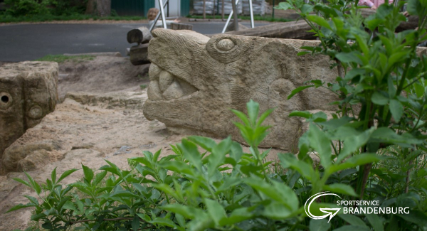 Sand-Wasser-Drache